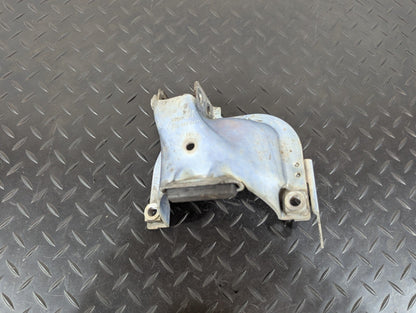 10-17 AUDI A8 4H OEM OS RIGHT ENGINE MOUNT BRACKET RETAINING PLATE 4H0399060