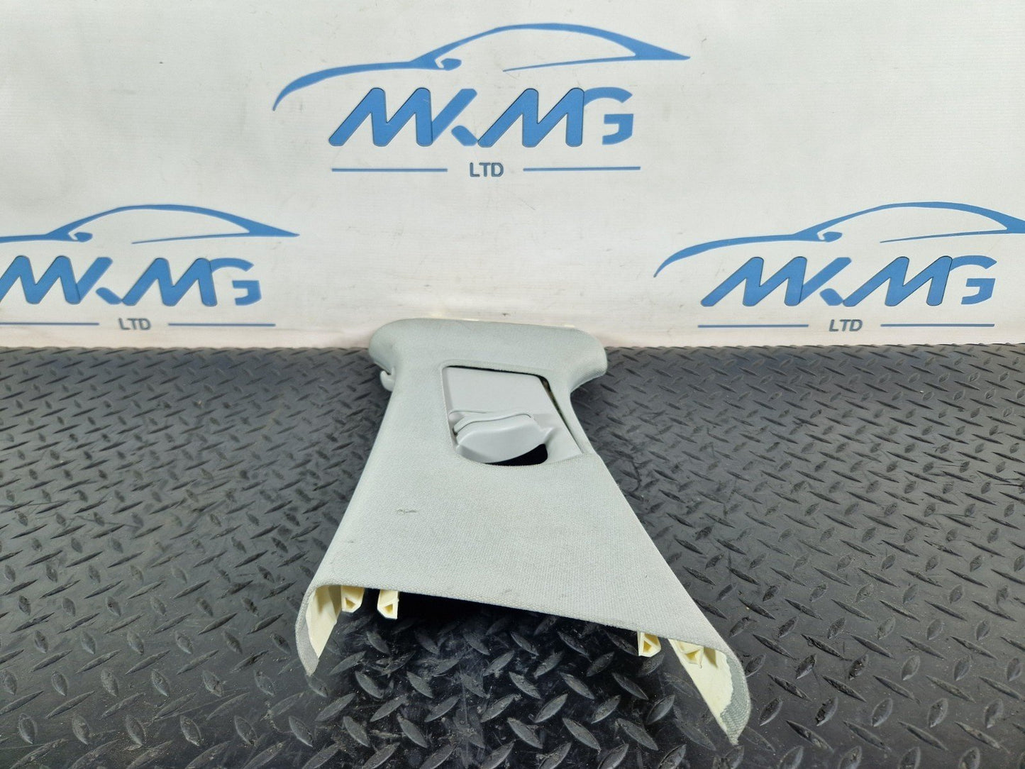 12-18 AUDI A6 C7 PASSENGER LEFT SIDE B PILLAR UPPER TRIM BELT PANEL 4G0867243