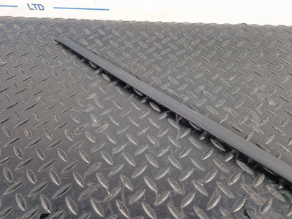 19-ON RANGE ROVER EVOQUE L551 REAR LEFT MOULDING TRIM K8D2045D71A