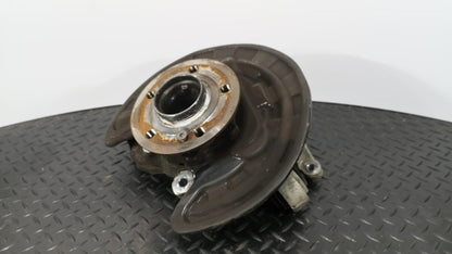 MERCEDES A B CLA W177 W247 C118 REAR LEFT SIDE WHEEL HUB & BEARING A2473570300
