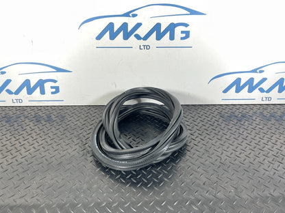 17-20 VW GOLF MK7.5  DOOR SEAL RUBBER FRONT LEFT LH 5GE867911B