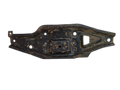 18-ON MERCEDES SPRINTER W907 FRONT BRACKET RIGHT LOWER MOUNT PLATE A9076220800