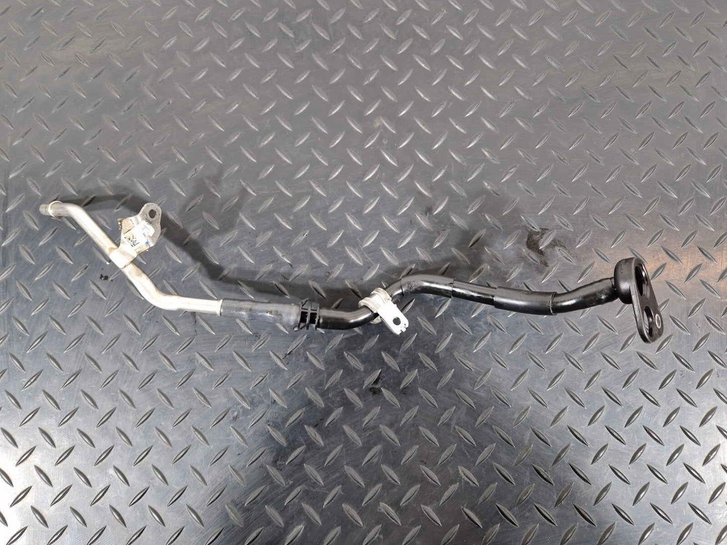 19-ON MERCEDES BENZ B CLASS W247 VACUUM PIPE HOSE TUBE A6540703032