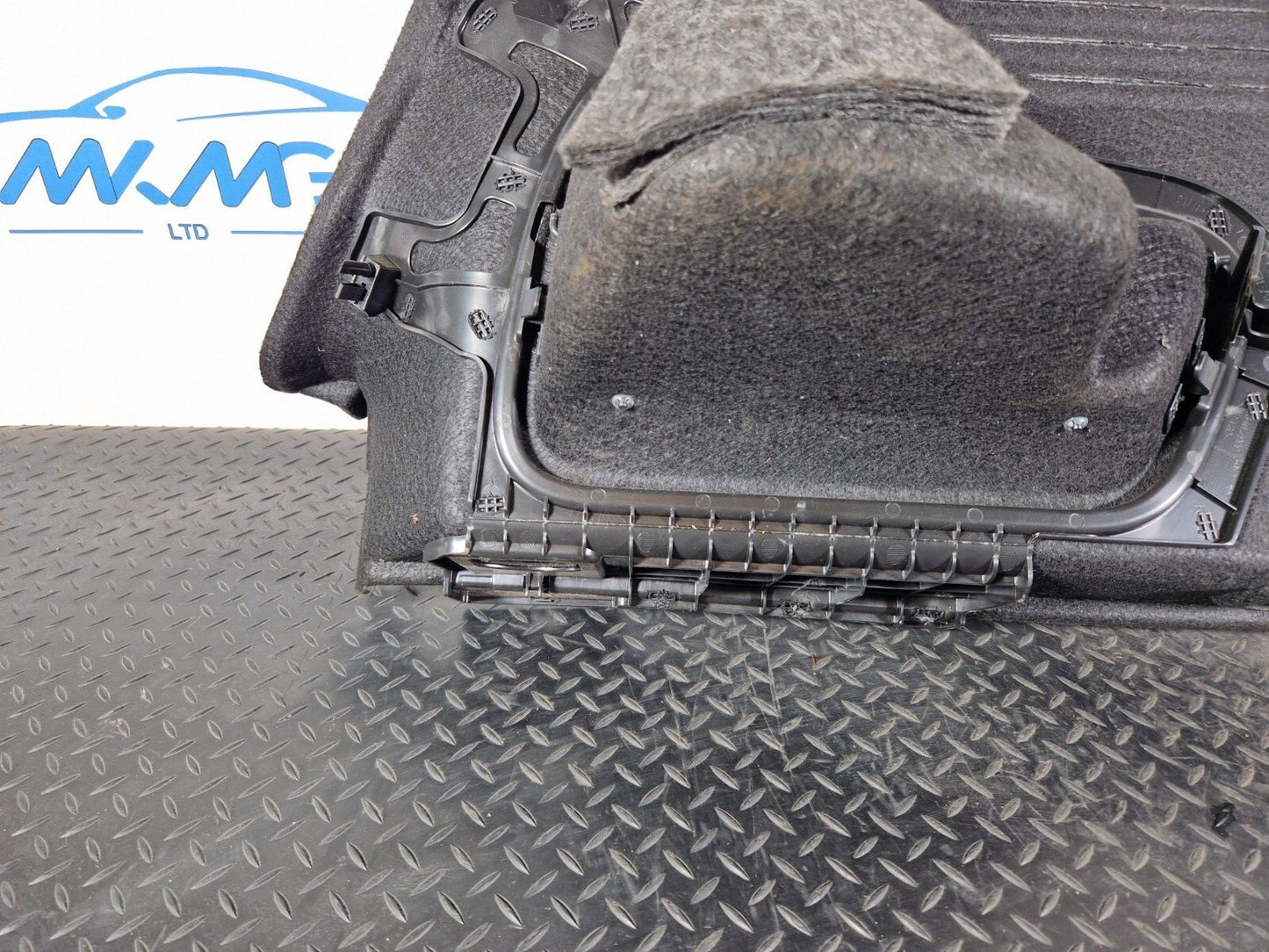 16-23 AUDI A5 F5 SPORTBACK REAR RIGHT BOOT SIDE COMPARTMENT TRIM 8W6863880B