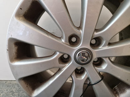 Vauxhall Zafira MK3 (C) (A3470) MPV Genuine 17" 10 Spoke Alloy Wheel