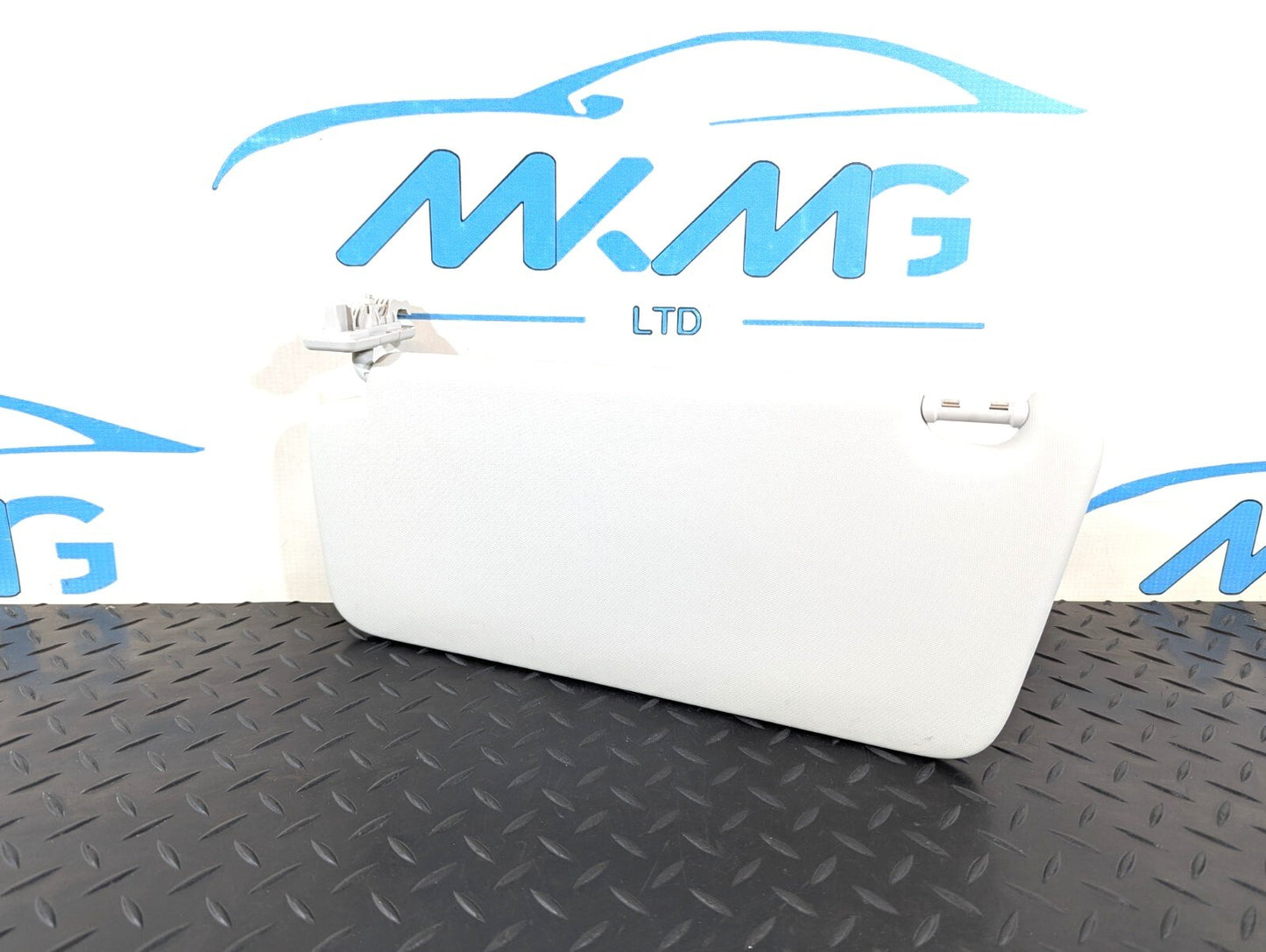 14-19 MERCEDES BENZ GLA X156 GENUINE RIGHT DRIVER SIDE O/S SUN VISOR A1768101400