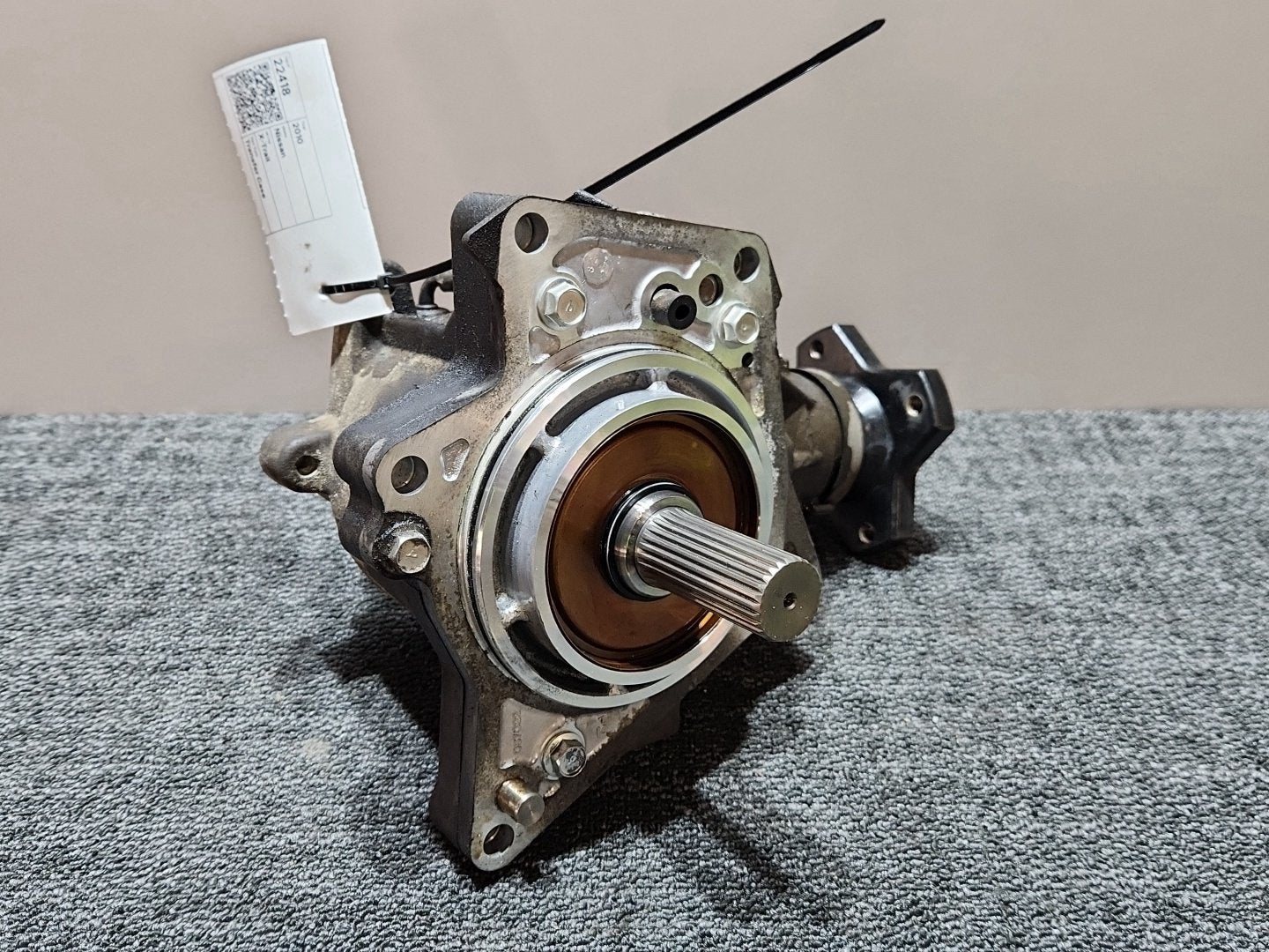 Nissan X-Trail MK2 (T31) SUV 2.0 Automatic Genuine Diff Transfer Case 067022