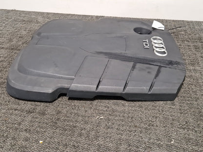 Audi A4 B9 Genuine Engine Top Lid Cover 04L103925P