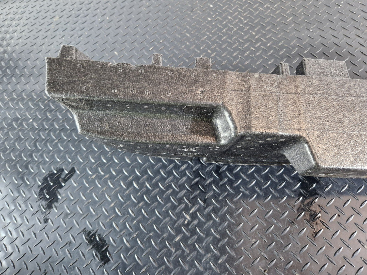 16-20 AUDI Q7 4M GENUINE TOOL KIT JACK TRUNK FOAM 4M0012120B