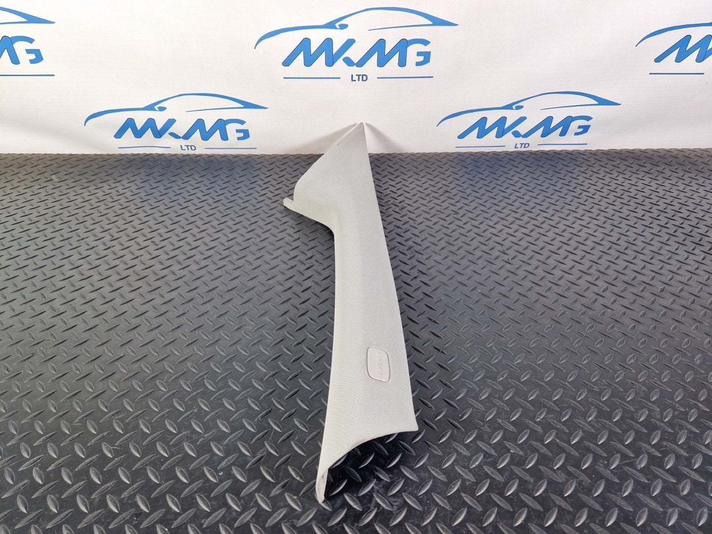 12-18 MERCEDES BENZ B-CLASS W246 FRONT RIGHT SIDE A PILLAR TRIM A2466900225