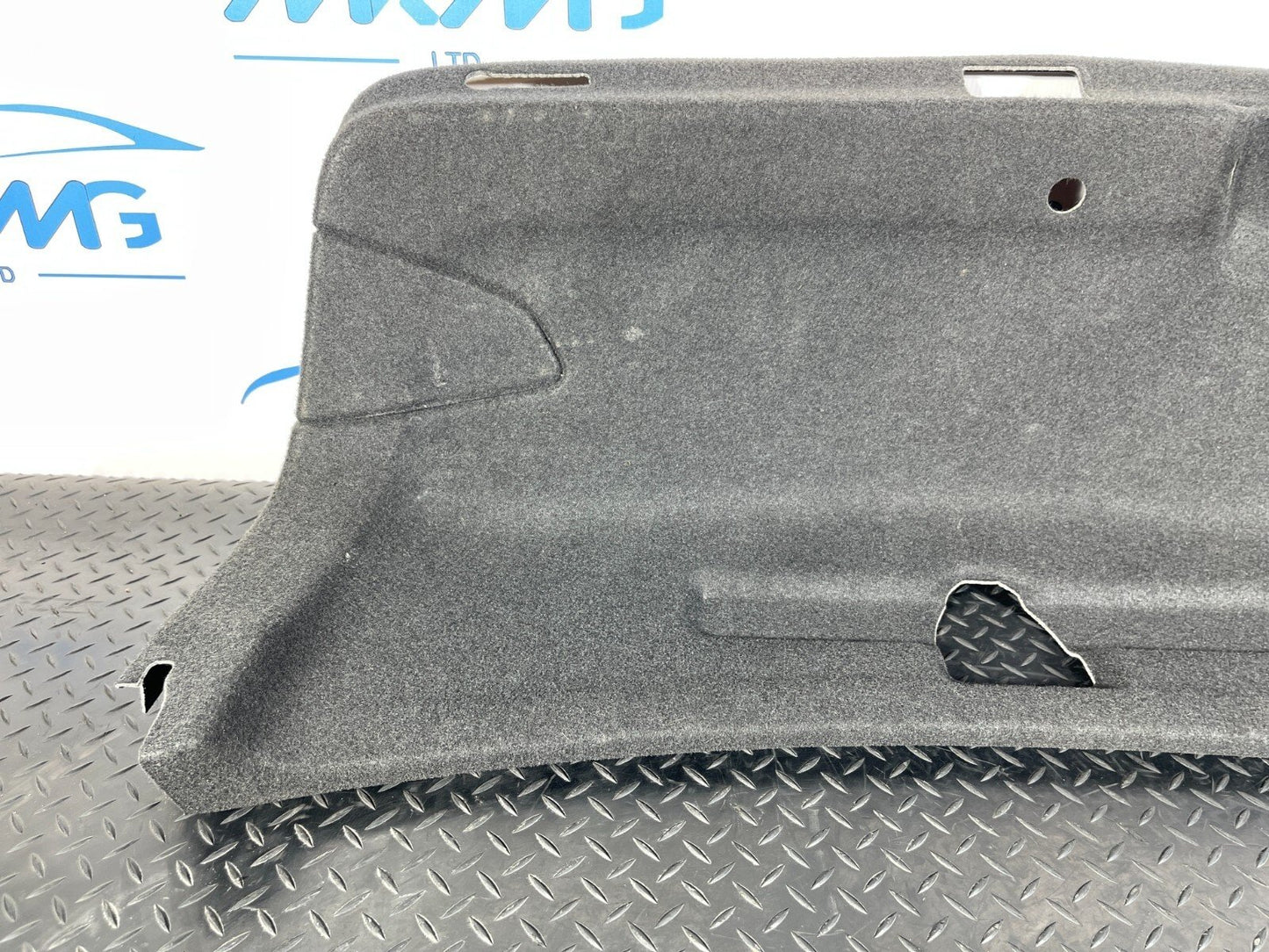 16-19 AUDI A4 B9 SALOON GENUINE BOOTLID TAILGATE TRIM PANEL 8W5867975