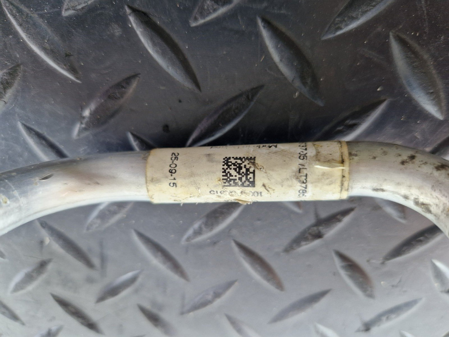 14-19 LAND ROVER L550 DISCOVERY SPORT OEM AIR CONDITIONING HOSE PIPE LR070476