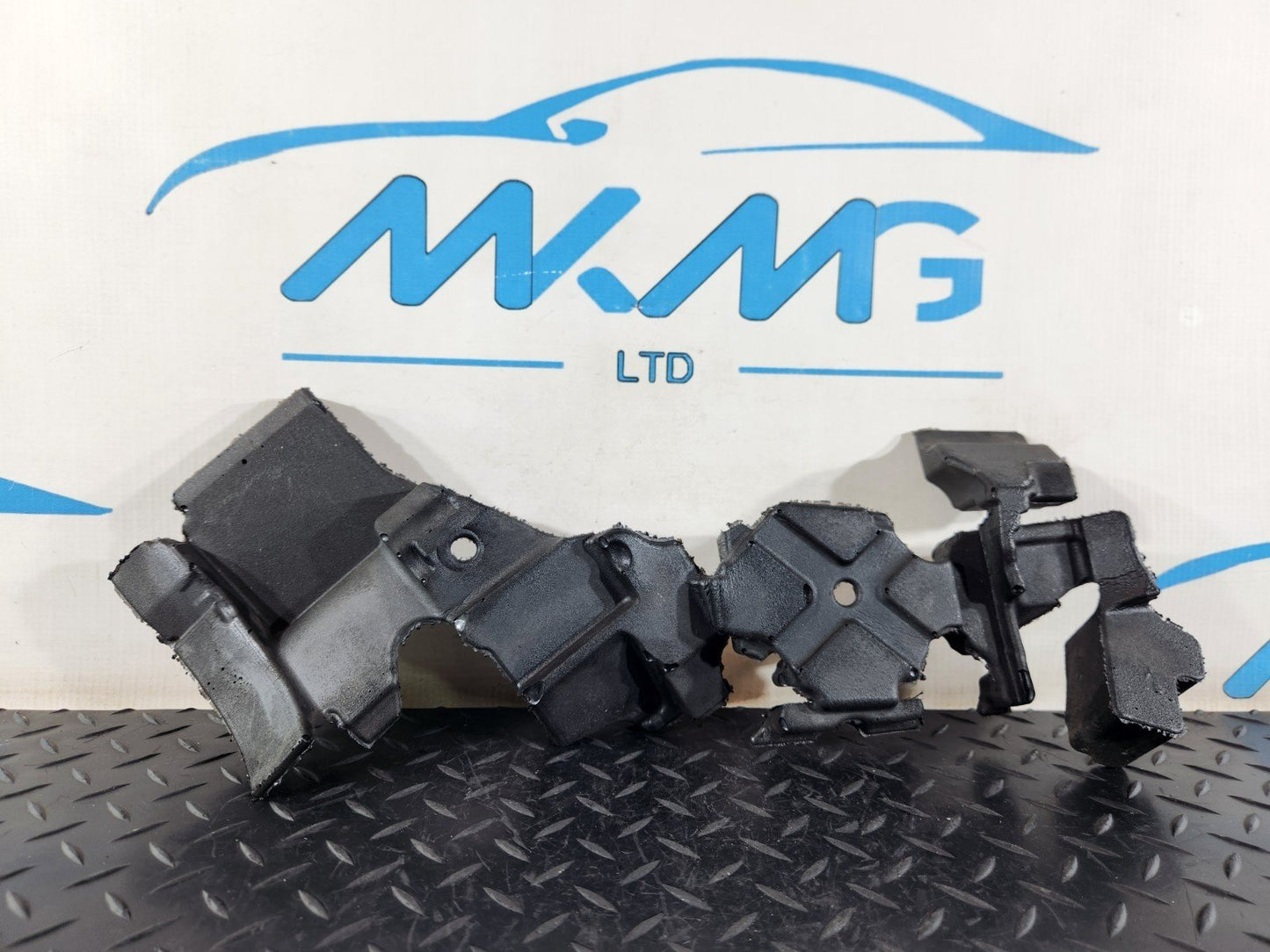 19-ON RANGE ROVER EVOQUE L551 ENGINE BLOCK SOUNDPROOF INSULATOR G4D366091AC