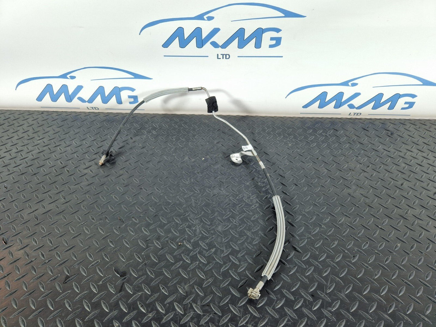14-21 MERCEDES BENZ C200 W205 ENGINE PEDESTRIAN REFRIGERANT HOSE A2058309204