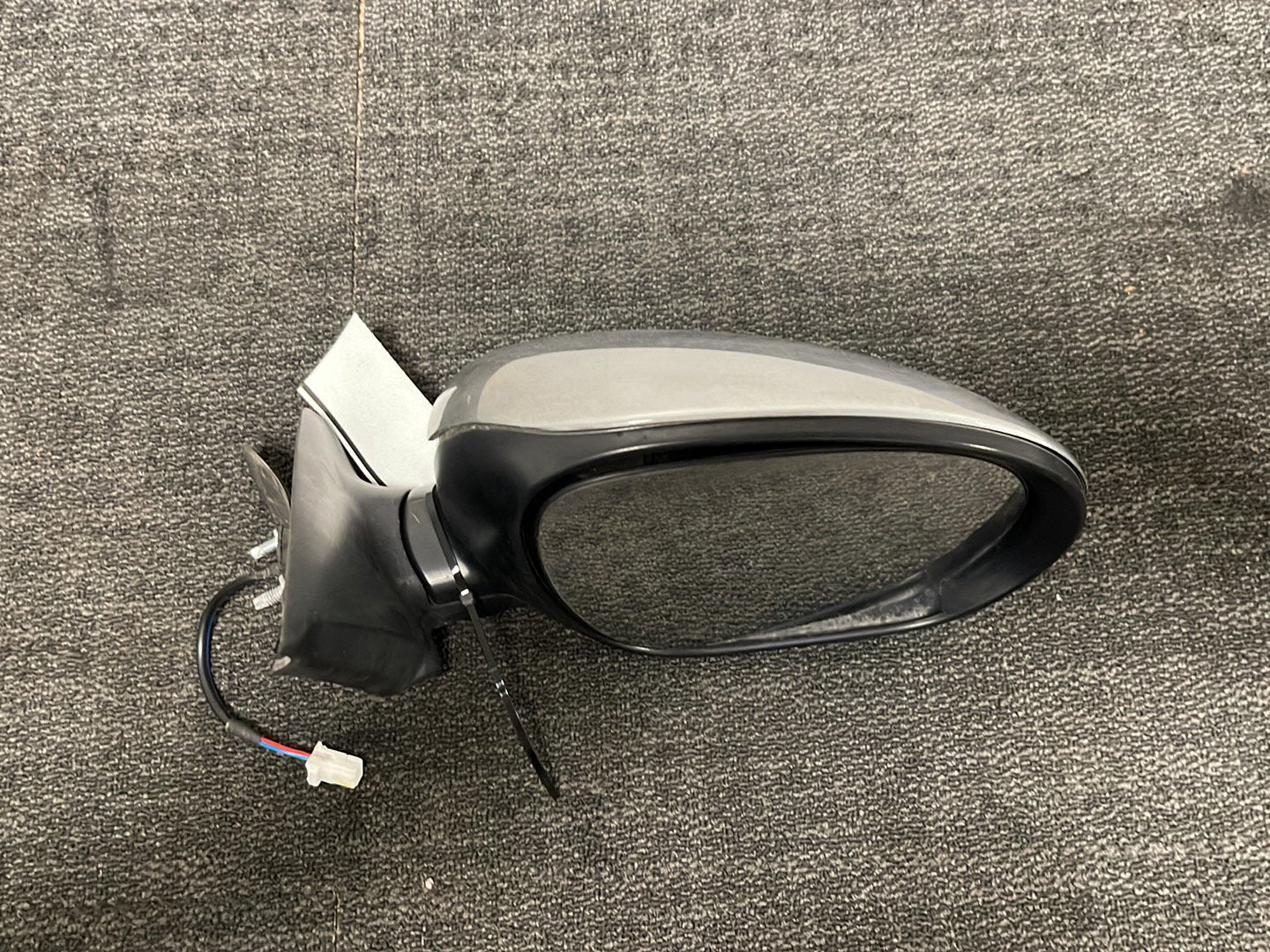 Nissan Juke MK1 (F15) SUV Genuine Front Right O/S Driver Door Wing Mirror