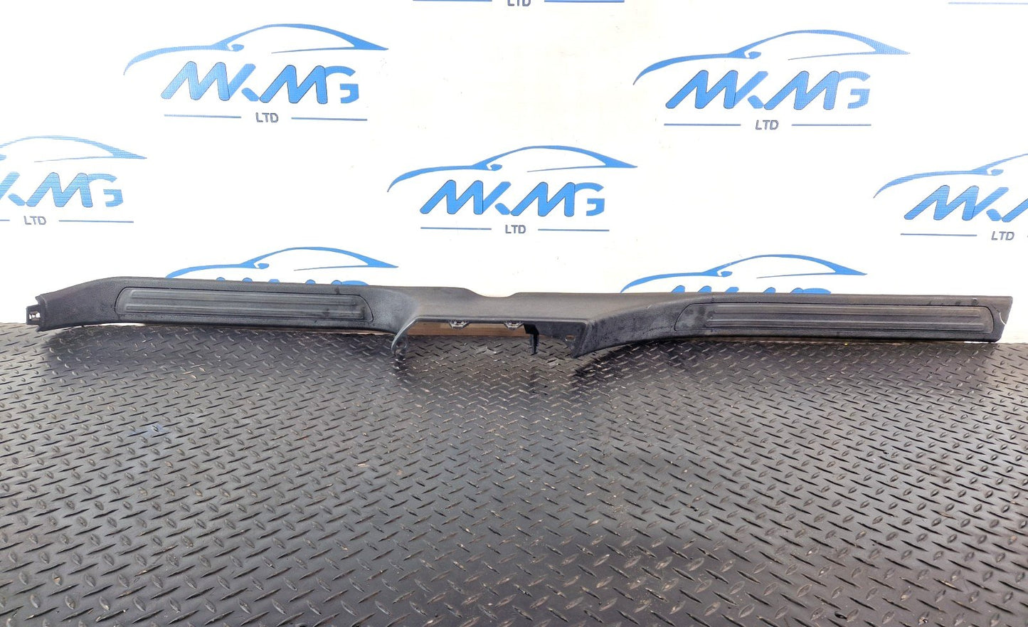 10-15 AUDI Q7 4L GENUINE RIGHT LOWER SILL TRIM 4L0853370