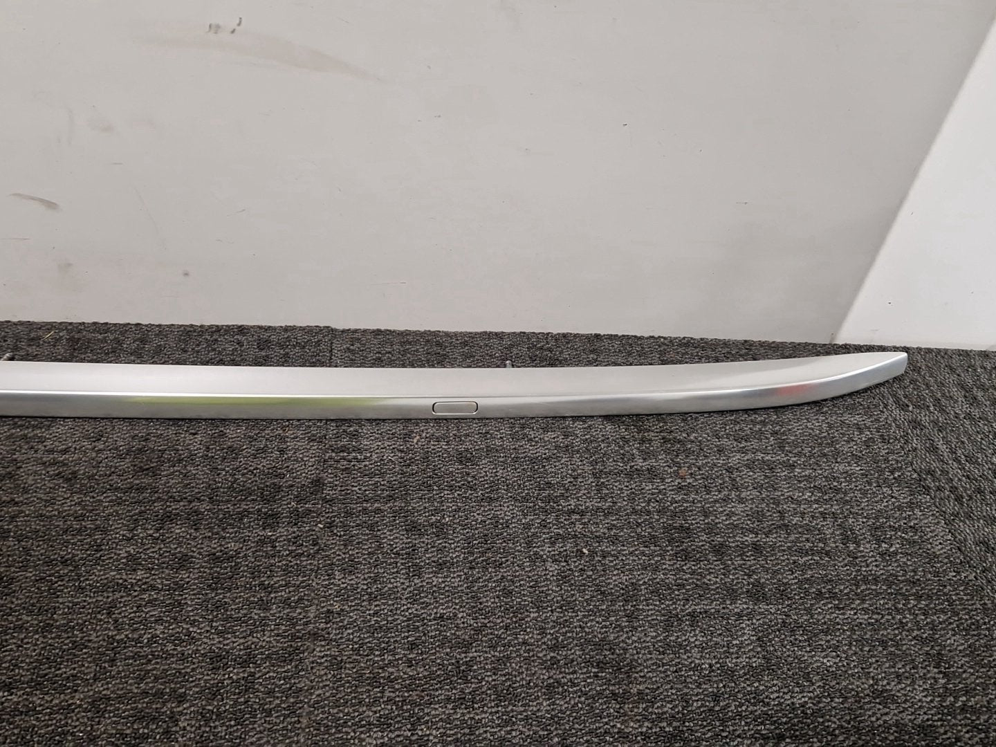 Audi Q7 4M Genuine Left N/S Passenger Roof Rail 4M0860021C