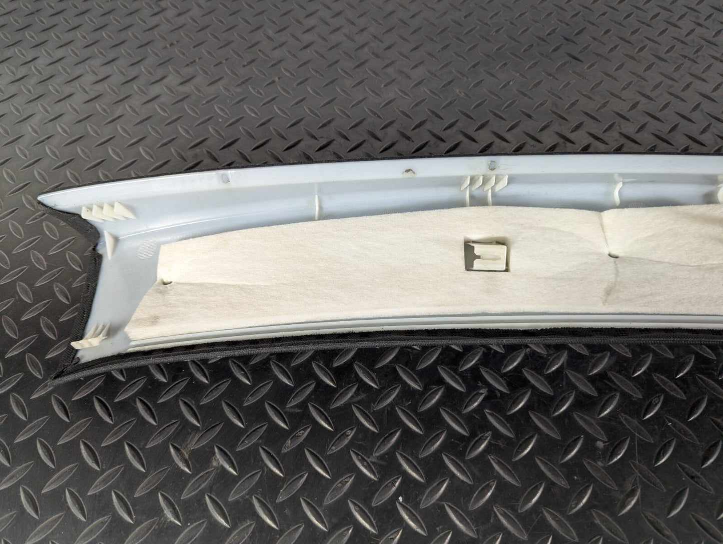 Audi Q7 4L Genuine Roof Trim Strip in Black 4L0867839