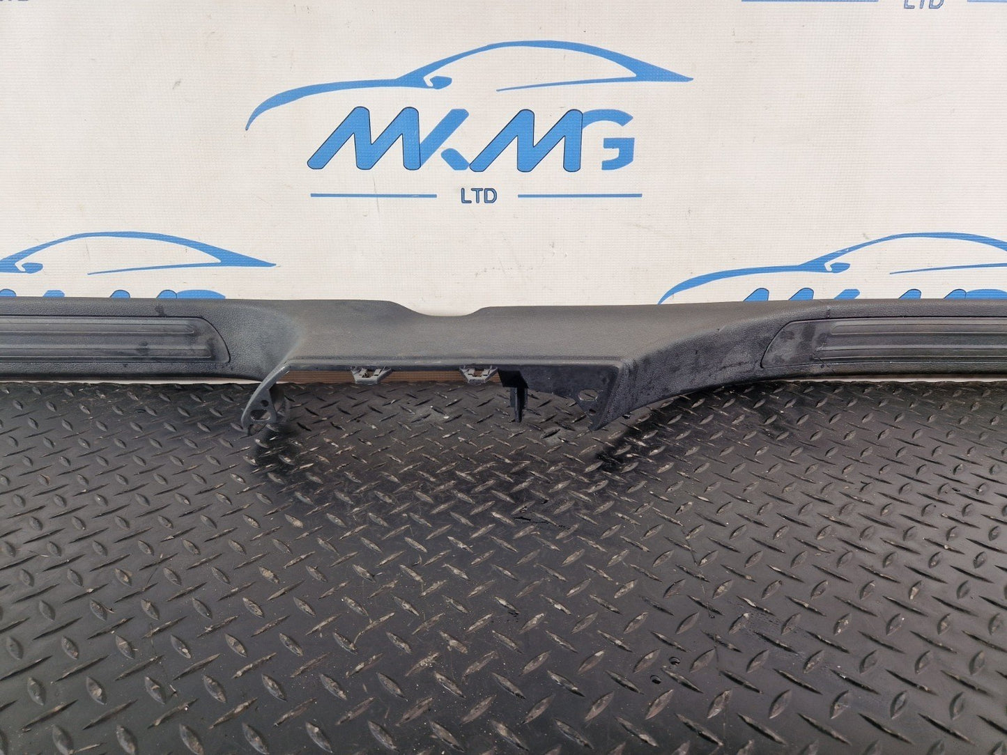 10-15 AUDI Q7 4L GENUINE RIGHT LOWER SILL TRIM 4L0853370
