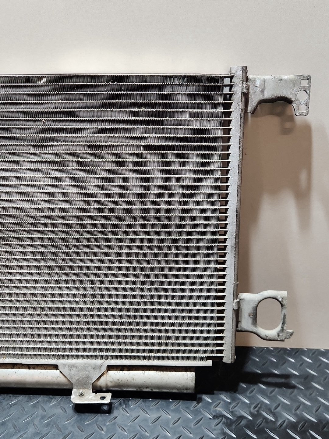Mercedes-Benz CLK200 CLK-Class C209 Convertible A/C Radiator A2035002154