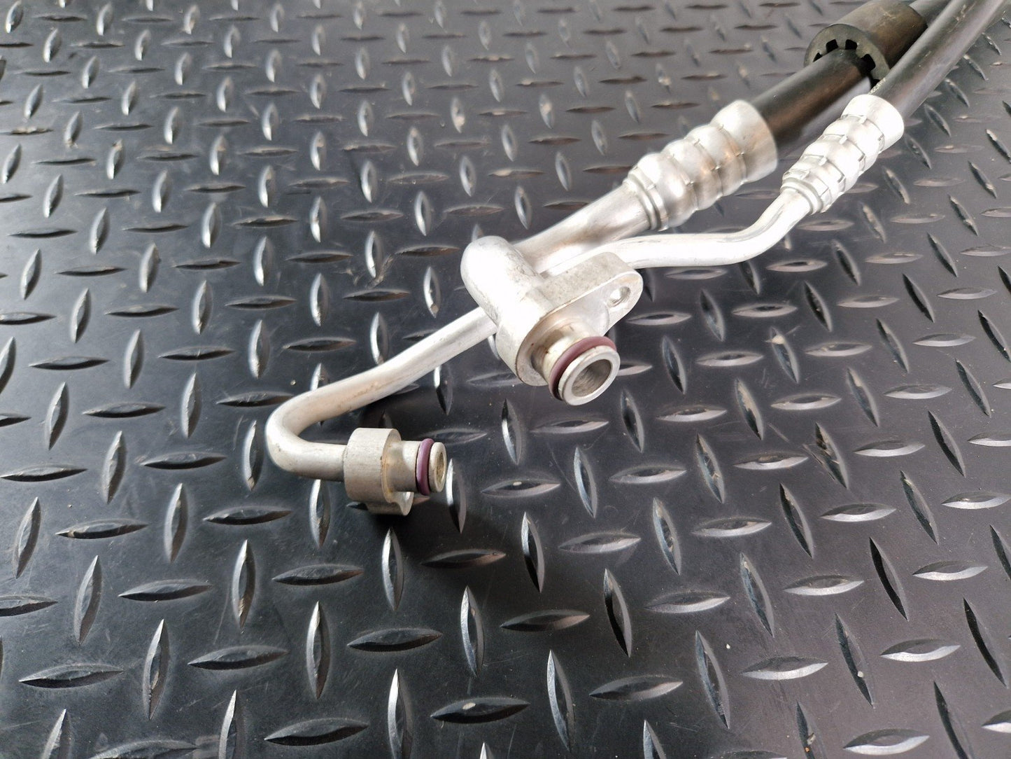 16-19 MERCEDES BENZ GLE W166 GENUINE COOLING WATER HOSE PIPE A1668305600