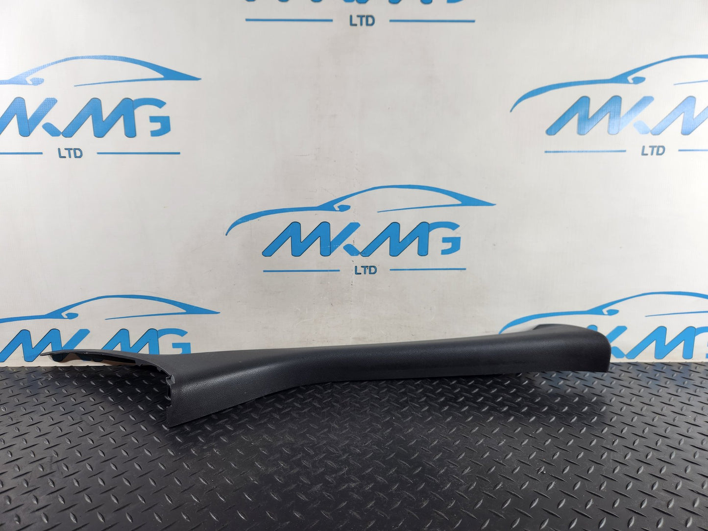 Mercedes-Benz Sprinter W907 Genuine A-Pillar Trim Cover Panel A9076901200