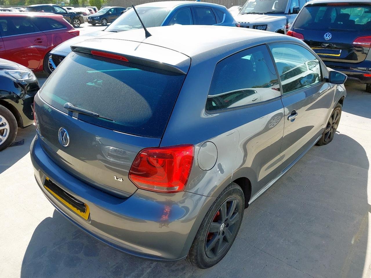 2011 Volkswagen Polo 6R - MK5