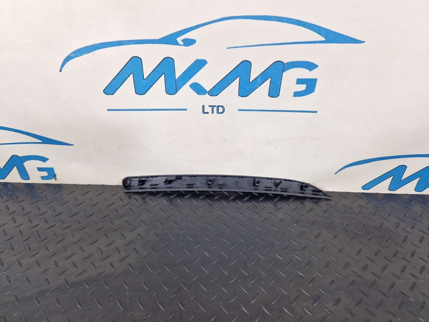 12-17 AUDI S5 CONVERTIBLE GENUINE OEM REAR RIGHT UPPER TRIM STRIP 8F0867420