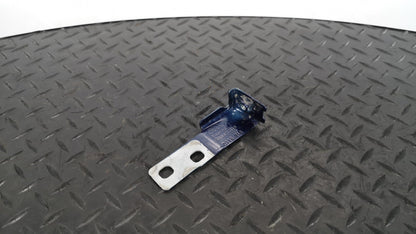 16-19 AUDI A4 B9 S-LINE GENUINE FRONT LEFT PASSENGER SIDE WING BRACKET 8W0821433