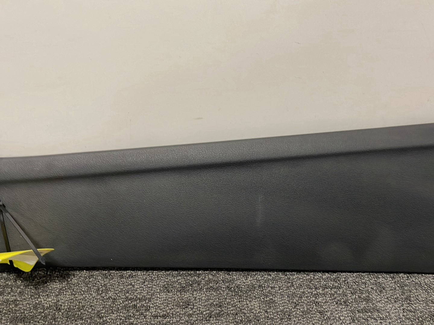 Audi A8 4H Right &amp; Left Centre Console Side Trim Pair 4H2863304B 4H2863303B