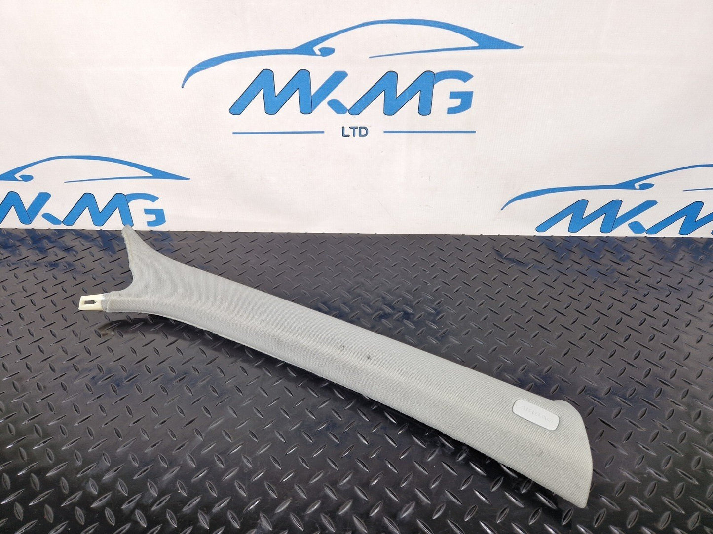12-18 AUDI A6 C7 DRIVER SIDE A PILLAR COVER TRIM 4G0867234