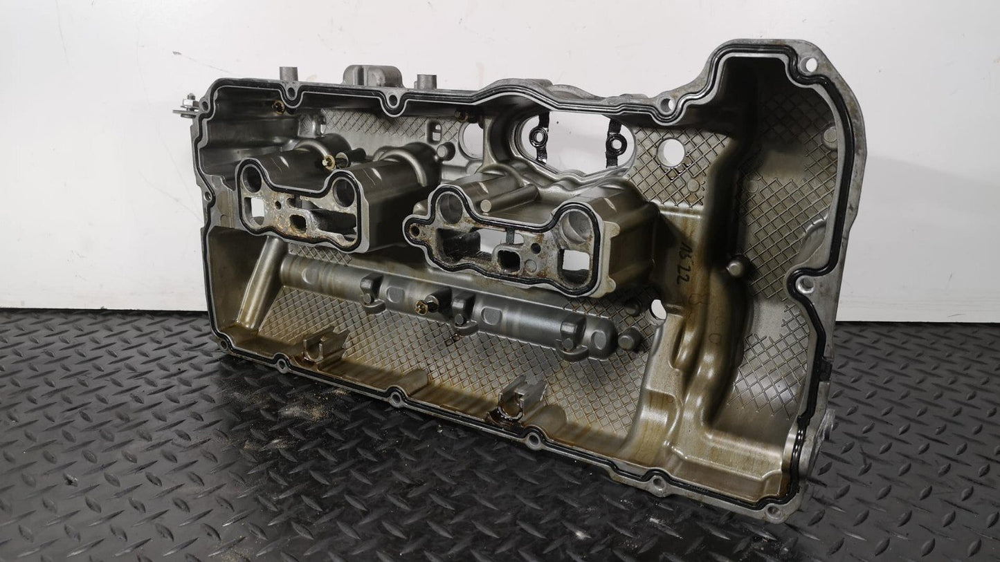 11-16 BMW M5 F10 5-SERIES 4.4L V8 PETROL GENUINE ROCKER COVER 7603653