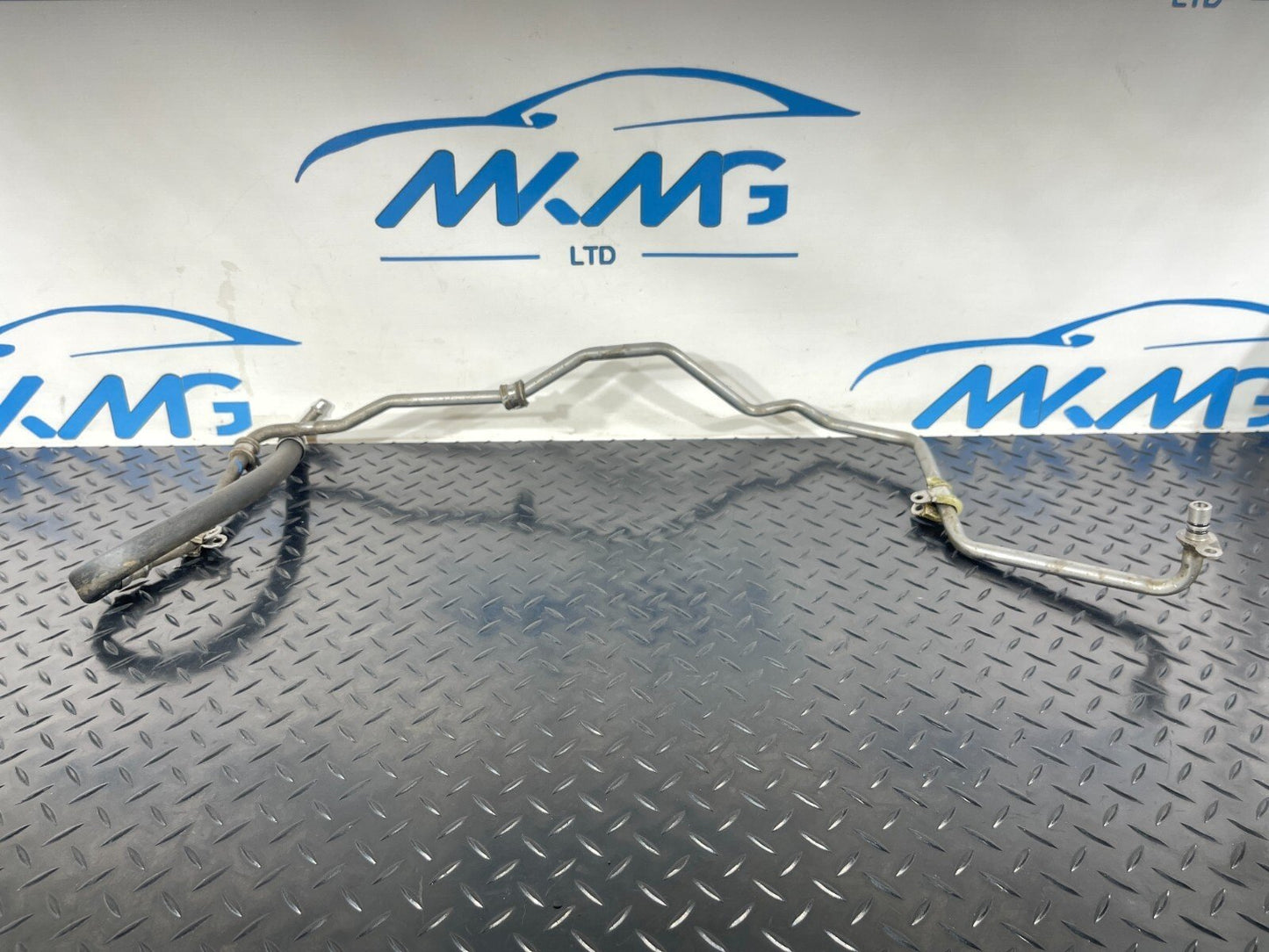 14-21 MERCEDES BENZ C350e W205 GEARBOX OIL PIPES A2052705800