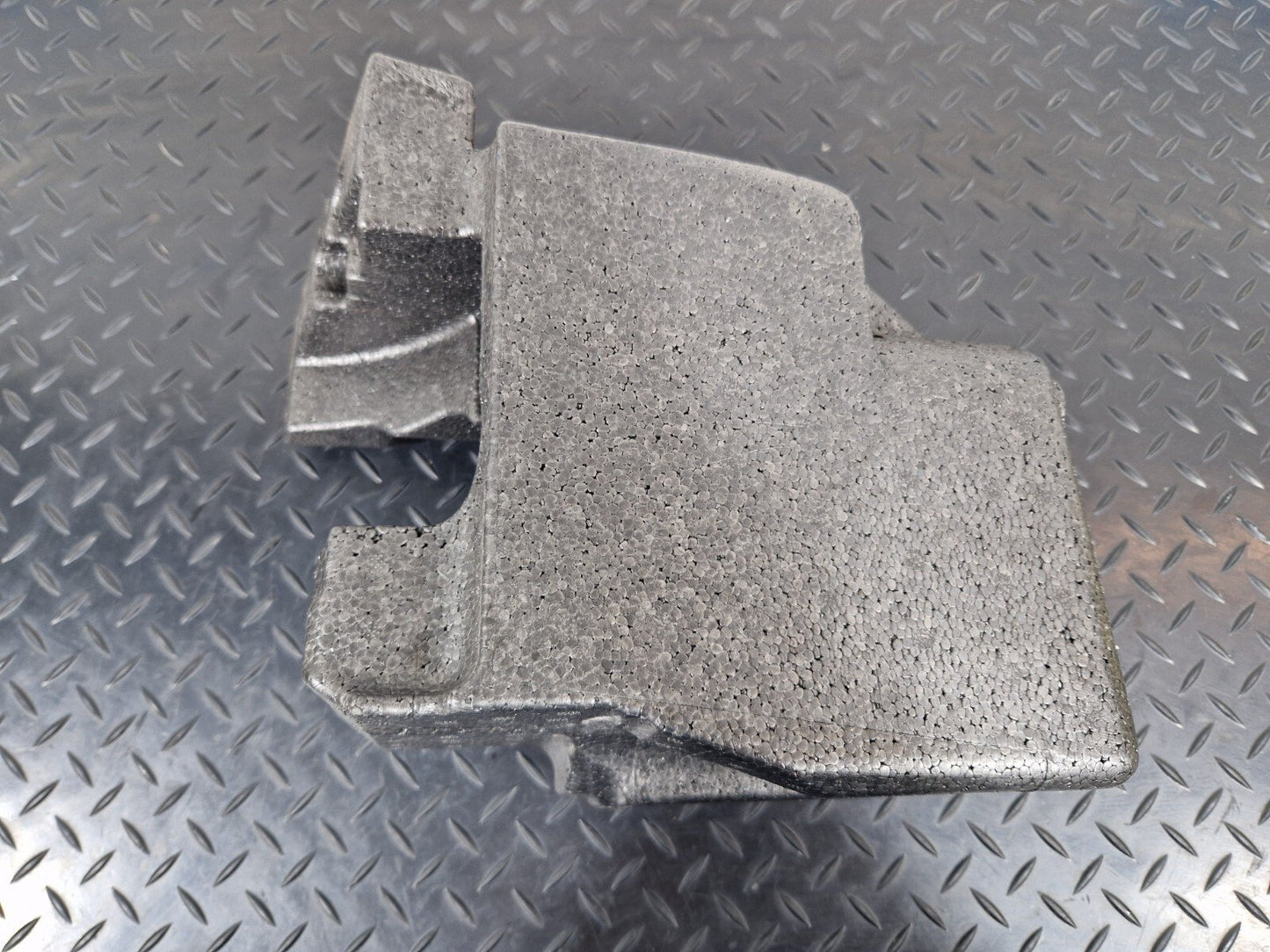 20-24 BMW 1 SERIES F40 GENUINE STORAGE FOAM TRAY UNIT 6872424