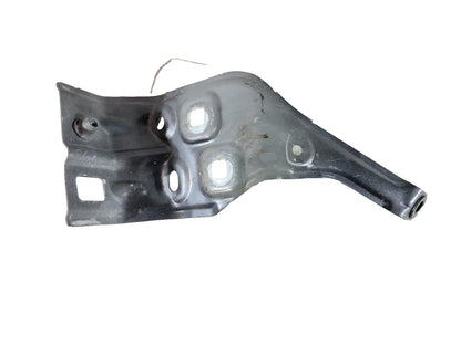 19-ON MERCEDES BENZ B CLASS W247 FRONT RIGHT FENDER FRONT BRACKET A2478810400