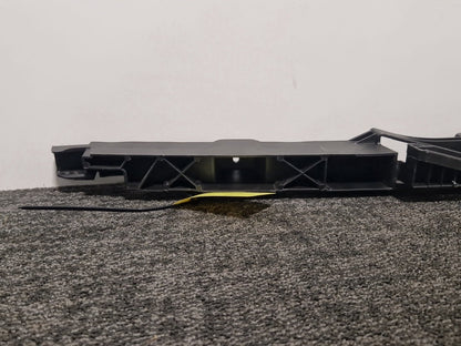 Audi A6 C7 Genuine Rear Centre Middle Bumper Holder Bracket 4G9807458