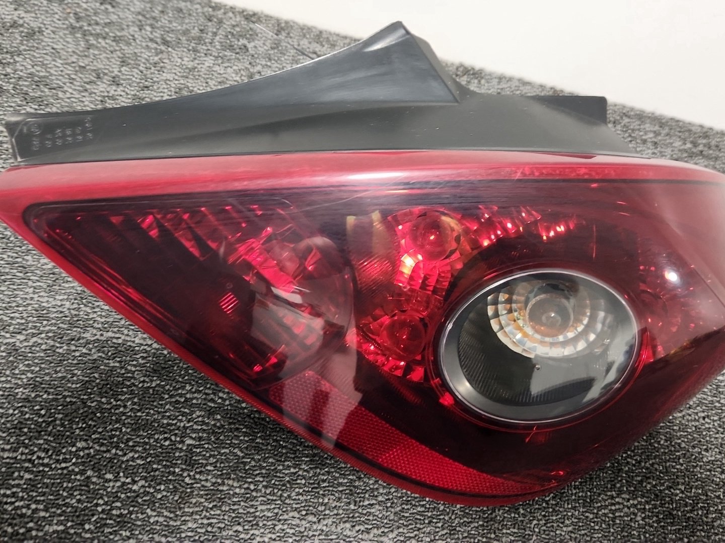 2014 Vauxhall Corsa MK3 (D) (4400) Genuine Rear Right O/S Tail Light 13242814