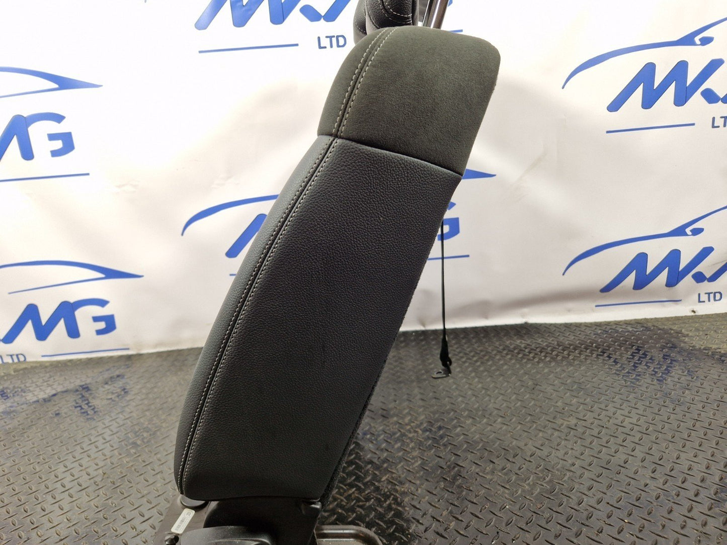 11-19 MERCEDES ML W166 GENUINE REAR LEFT N/S 2ND ROW HALF LEATHER BACKREST SEAT