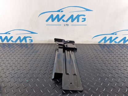 16-19 MERCEDES BENZ GLE W166 REAR RIGHT FLOOR MOUNTING BRACKET A1666804031
