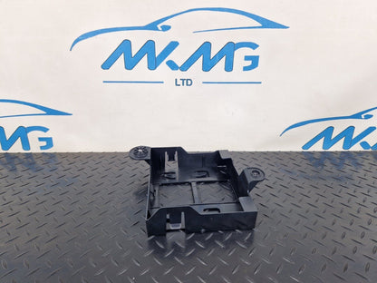 10-18 AUDI A7 4G S-LINE OEM GENUINE OEM BRACKET MOUNT TRIM 4G8907368