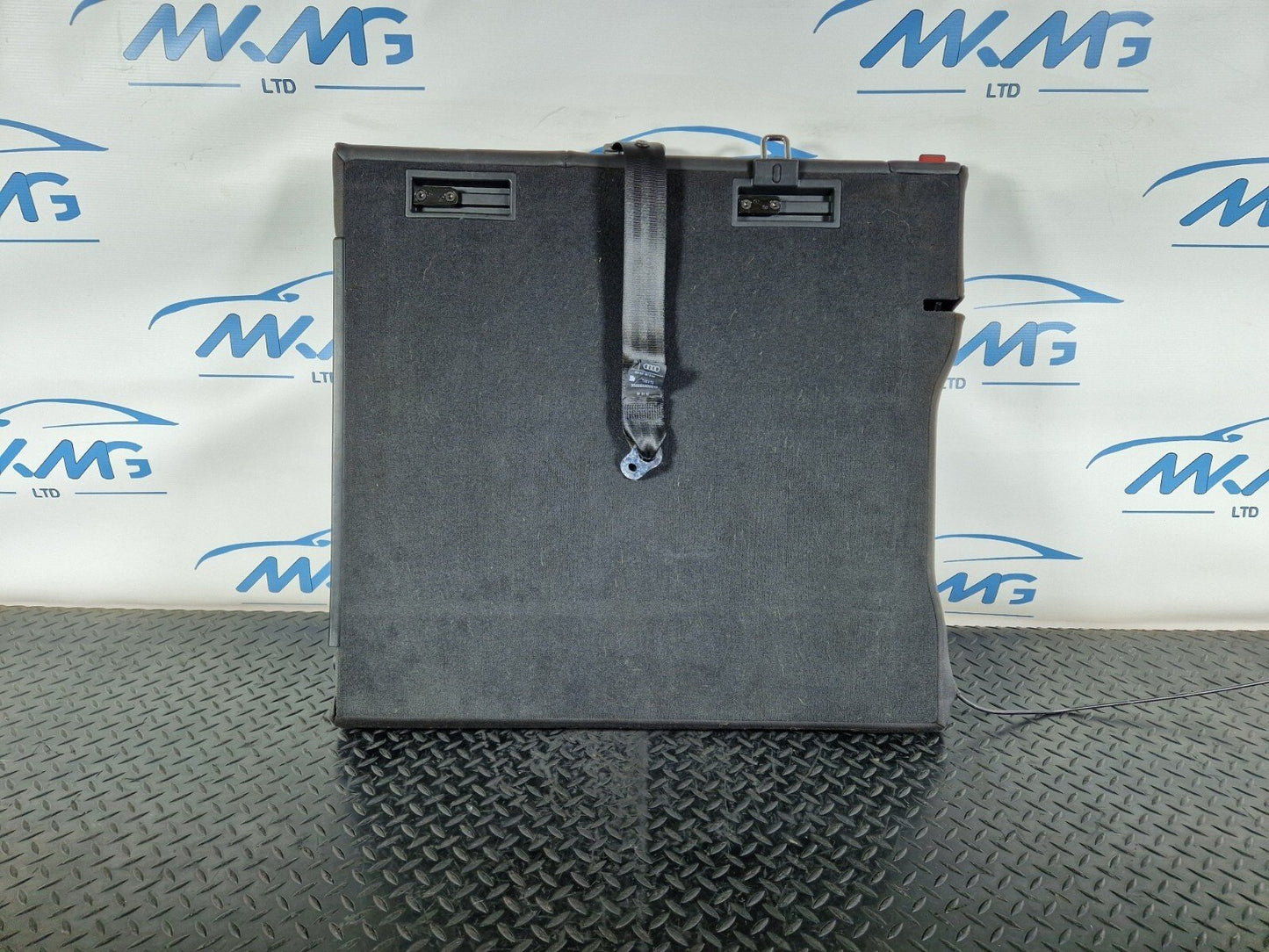 12-18 AUDI A6 C7 AVANT REAR O/S RIGHT SIDE BLACK LEATHER  SEAT BACKREST