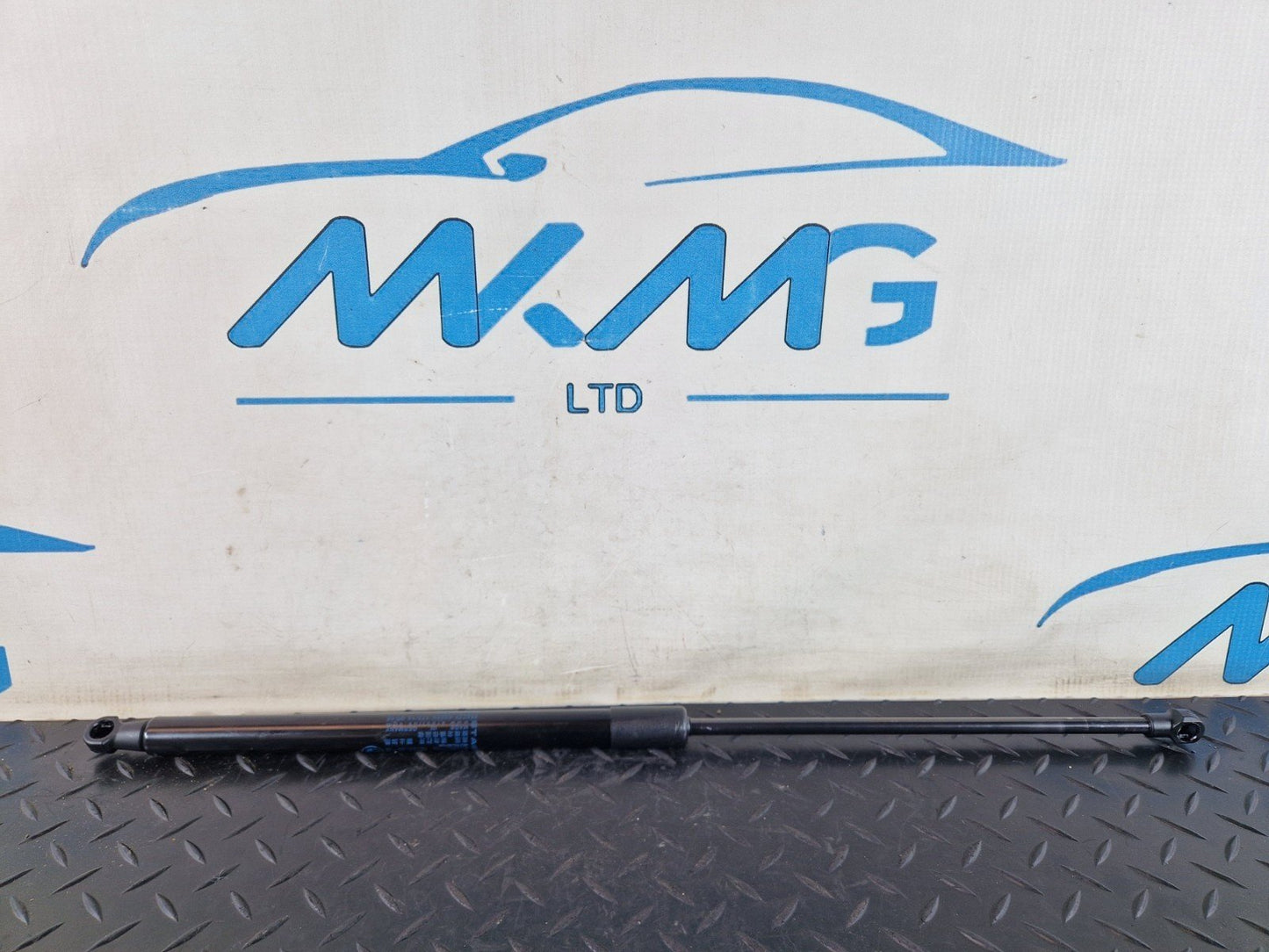11-18 BMW 6 SERIES F13 BOOTLID SUPPORT TAILGATE STRUT GAS SPRING 7228501