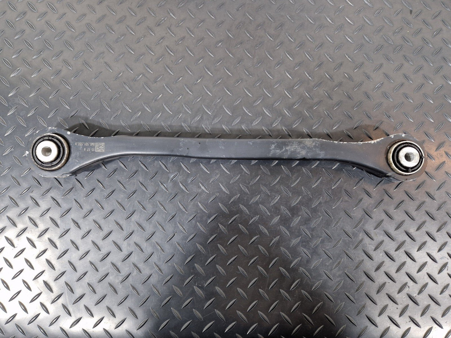 16-19 AUDI A4 B9 GENUINE OEM REAR RIGHT O/S TRAILING CONTROL ARM 8W0501530D