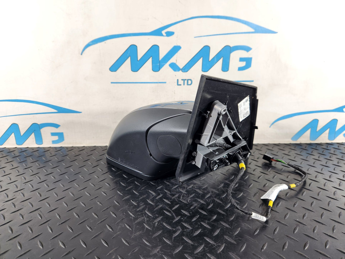 Mercedes-Benz B200d B-Class W247 SUV Right Door Mirror Glass a2478100438
