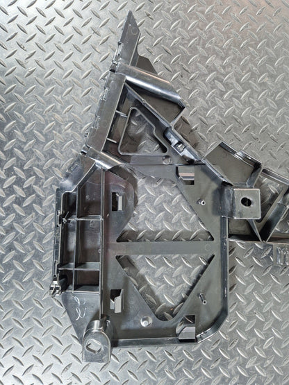 11-19 MERCEDES BENZ ML W166 GENUINE LEFT REAR BUMPER BRACKET  A1668851121