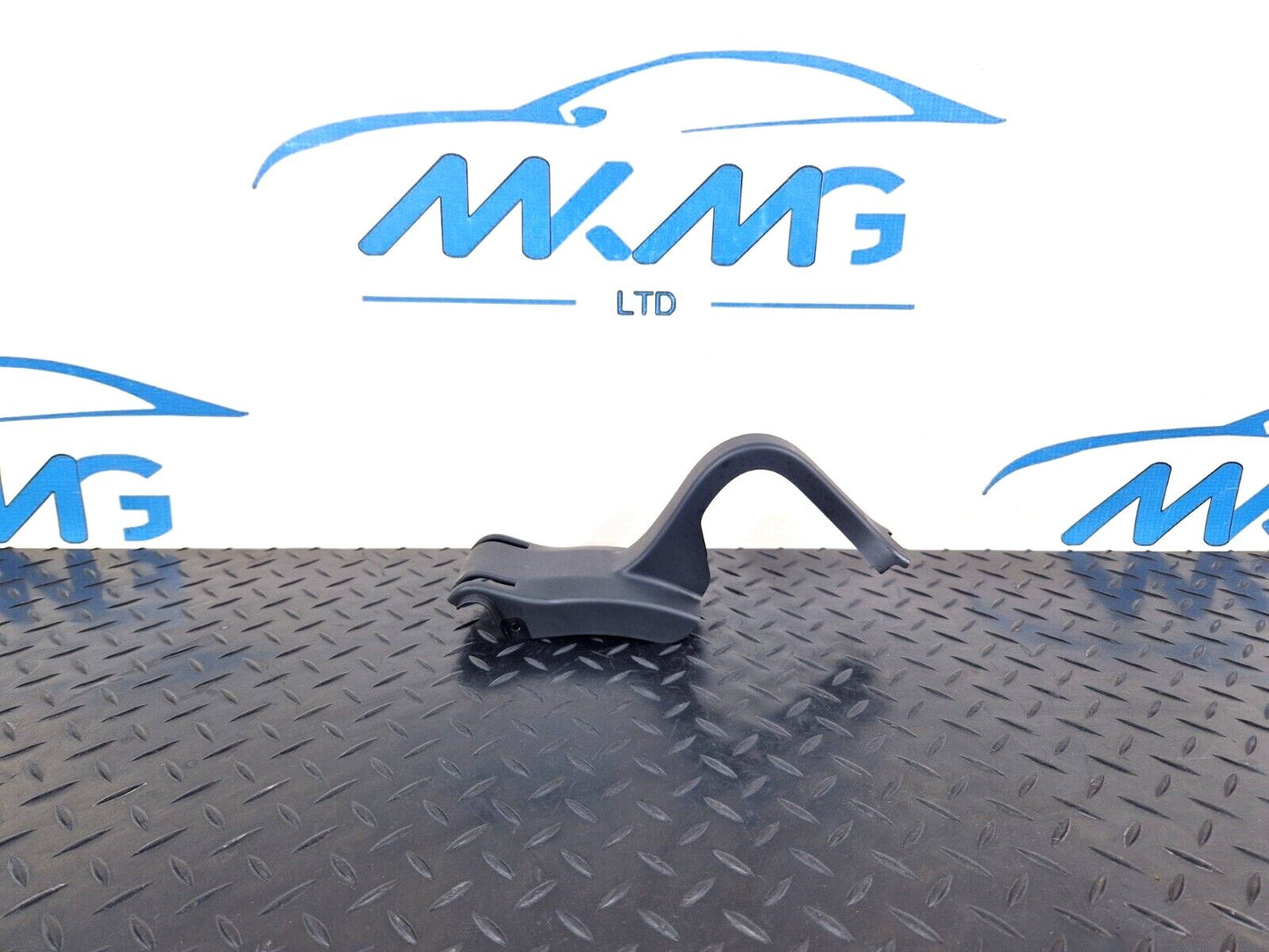 16-24 AUDI A5 F5 GENUINE SPLIT SEAT BACKREST COVER CAP 8W7886197A