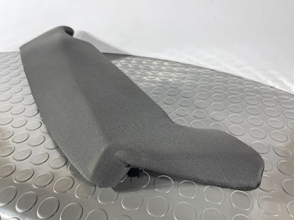 16-19 AUDI A4 B9 ESTATE GENUINE REAR LEFT PASSENGER SIDE CLOTH BOLSTER 8W0885703