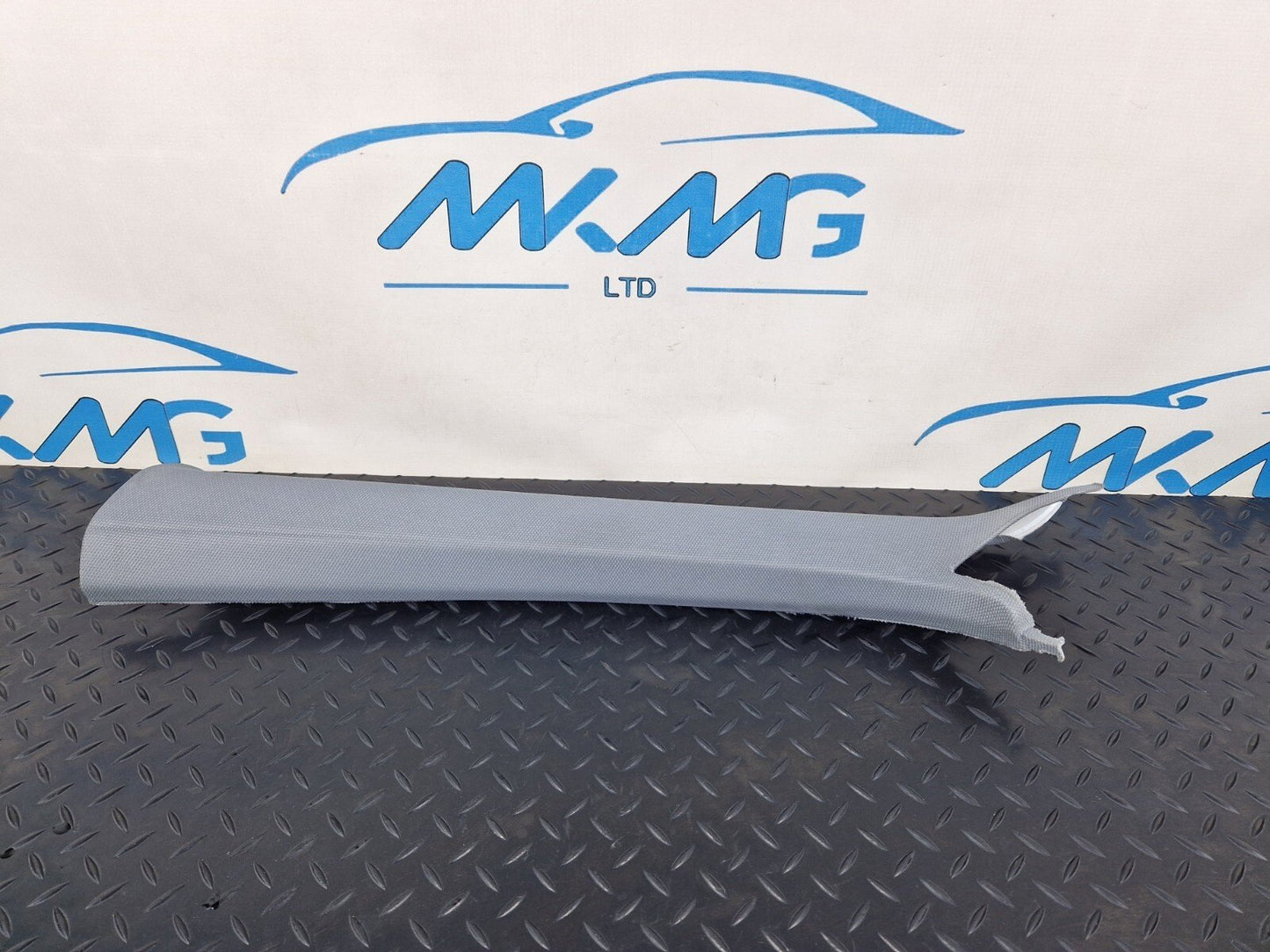 16-19 AUDI A4 B9 OEM A POST PILLAR INNER TRIM LH PASSENGER SIDE 8W0867233D