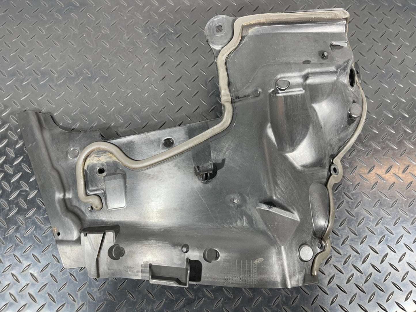 Partition Wall Mercedes W205 Engine Compartment Wall Cover Right O/S Insulation