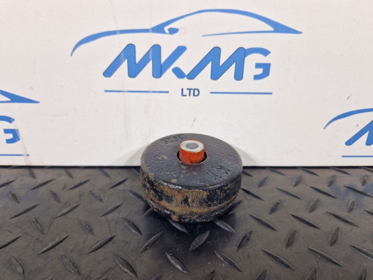 20-24 BMW 1 SERIES F40 GENUINE REAR AXLE VIBRATION ABSORBER 6897637